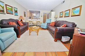 Sea Coast Gardens II 307