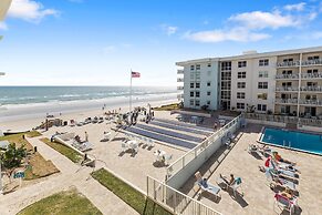 Sea Coast Gardens II 307