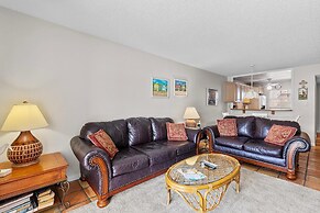 Sea Coast Gardens II 307