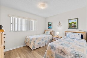 Sea Coast Gardens II 307