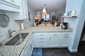 Sea Coast Gardens II 310