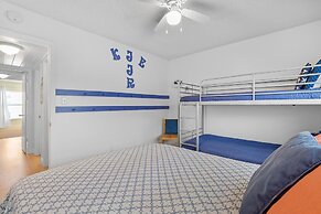 Sea Coast Gardens II 310