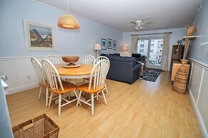 Sea Coast Gardens II 310