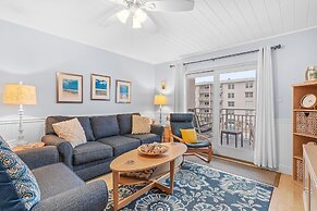 Sea Coast Gardens II 310