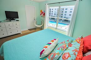 Sea Coast Gardens II 310