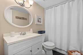 Sea Coast Gardens II 310