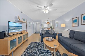 Sea Coast Gardens II 310