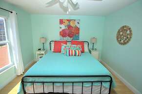 Sea Coast Gardens II 310