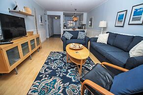 Sea Coast Gardens II 310