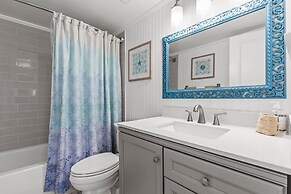 Sea Coast Gardens II 314