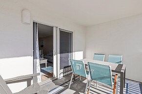 Sea Coast Gardens II 314