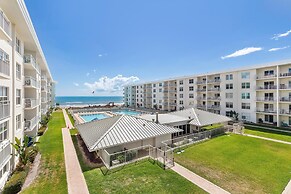 Sea Coast Gardens II 316