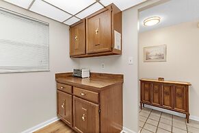 Sea Coast Gardens II 316