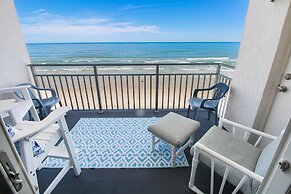 Sea Coast Gardens II 405