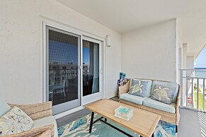 Sea Coast Gardens II 513