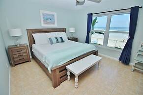 Sea Coast Gardens III 101