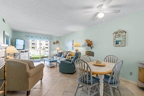 Sea Coast Gardens III 108