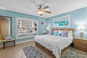 Sea Coast Gardens III 109