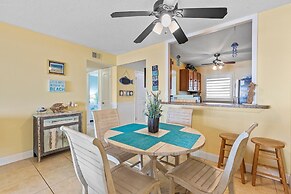 Sea Coast Gardens III 109