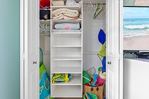 Sea Coast Gardens III 109