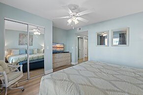 Sea Coast Gardens III 110