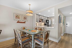 Sea Coast Gardens III 110