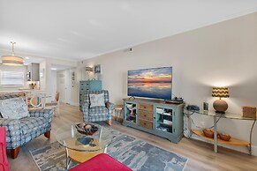 Sea Coast Gardens III 110