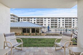 Sea Coast Gardens III 111