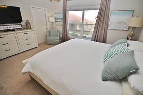 Sea Coast Gardens III 111