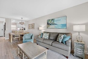 Sea Coast Gardens III 111