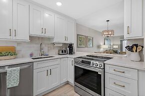 Sea Coast Gardens III 111