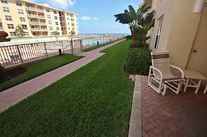 Sea Coast Gardens III 111