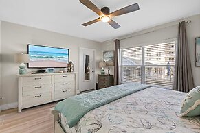 Sea Coast Gardens III 111