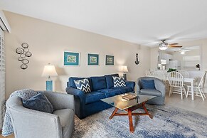 Sea Coast Gardens III 112