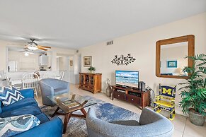 Sea Coast Gardens III 112