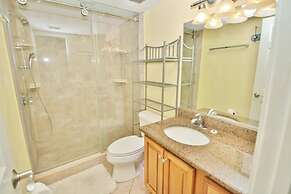 Sea Coast Gardens III 117