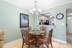 Sea Coast Gardens III 203