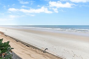 Sea Coast Gardens III 203