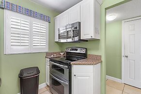 Sea Coast Gardens III 203