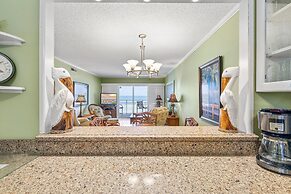 Sea Coast Gardens III 203