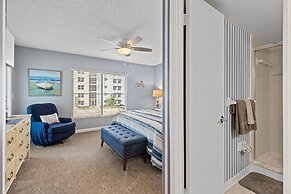 Sea Coast Gardens III 207