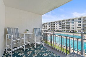 Sea Coast Gardens III 207