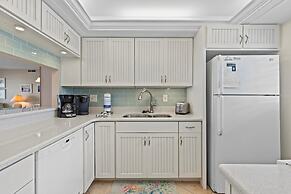 Sea Coast Gardens III 208