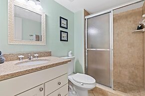 Sea Coast Gardens III 208