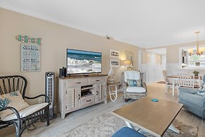 Sea Coast Gardens III 209