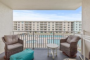 Sea Coast Gardens III 209