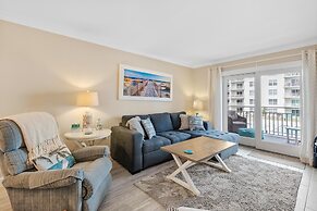 Sea Coast Gardens III 209