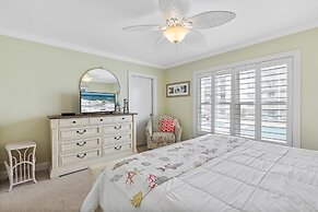 Sea Coast Gardens III 209