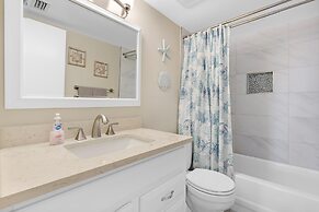 Sea Coast Gardens III 214