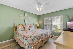 Sea Coast Gardens III 214